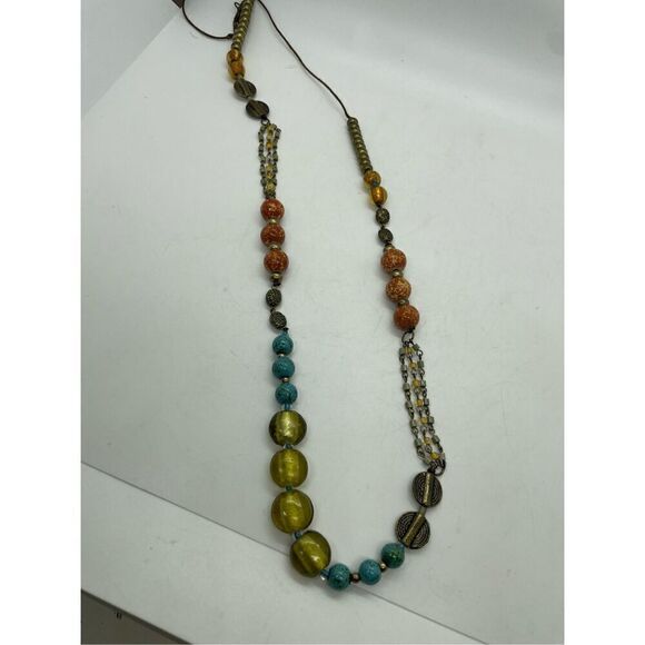 Dress Barn Beaded Necklace - Picture 3 of 6